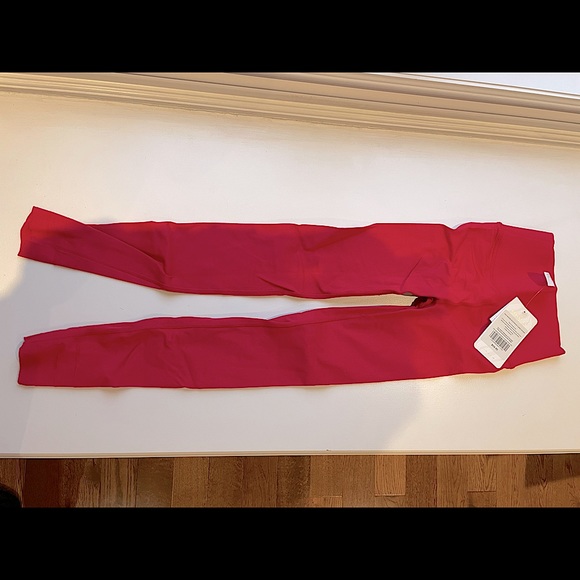 NEW - Fabletics Workout Leggings XS - Picture 2 of 5